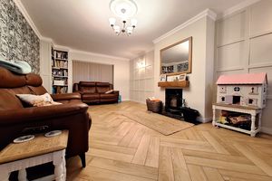 Living Room - click for photo gallery